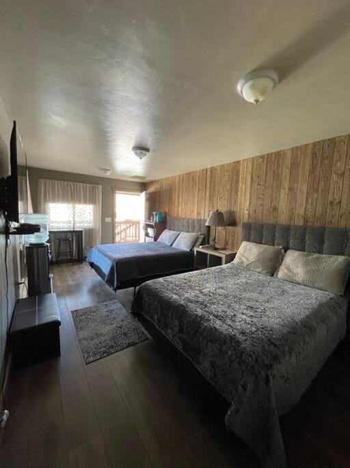 Parkway Yellowstone Guest House Room #2 Gardiner Exterior photo